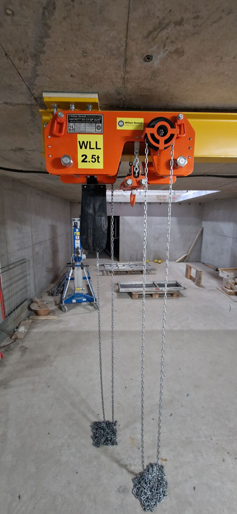 William Hackett 2.5t swl Ultra Low Headroom Manual Hoist and Hand-geared Trolley