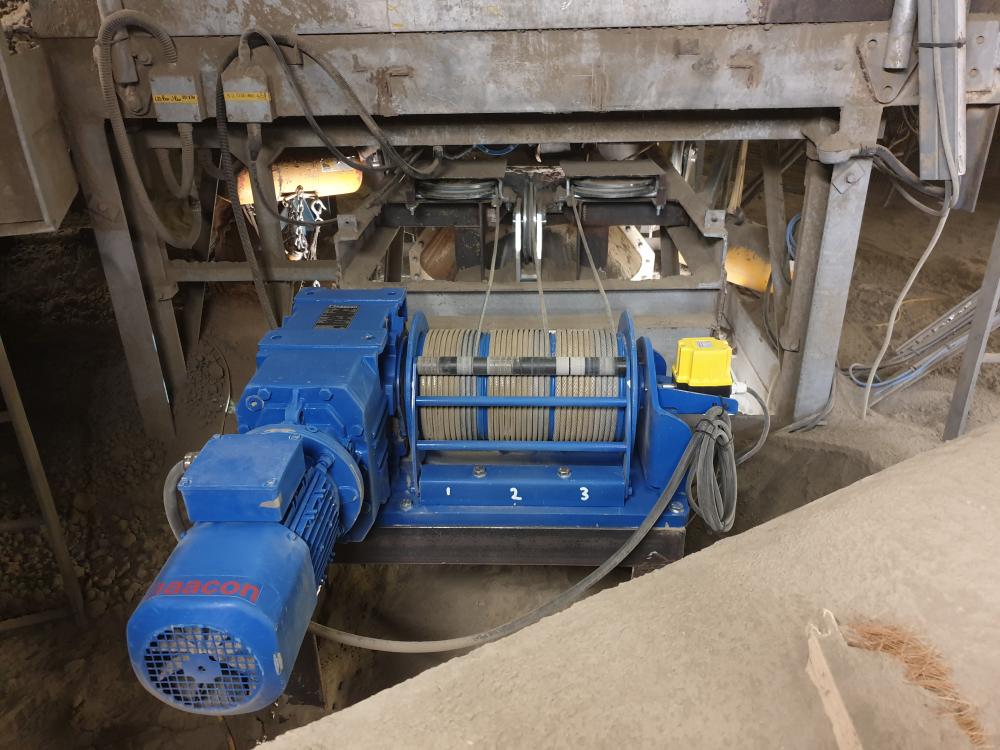 Haacon Electric Winch